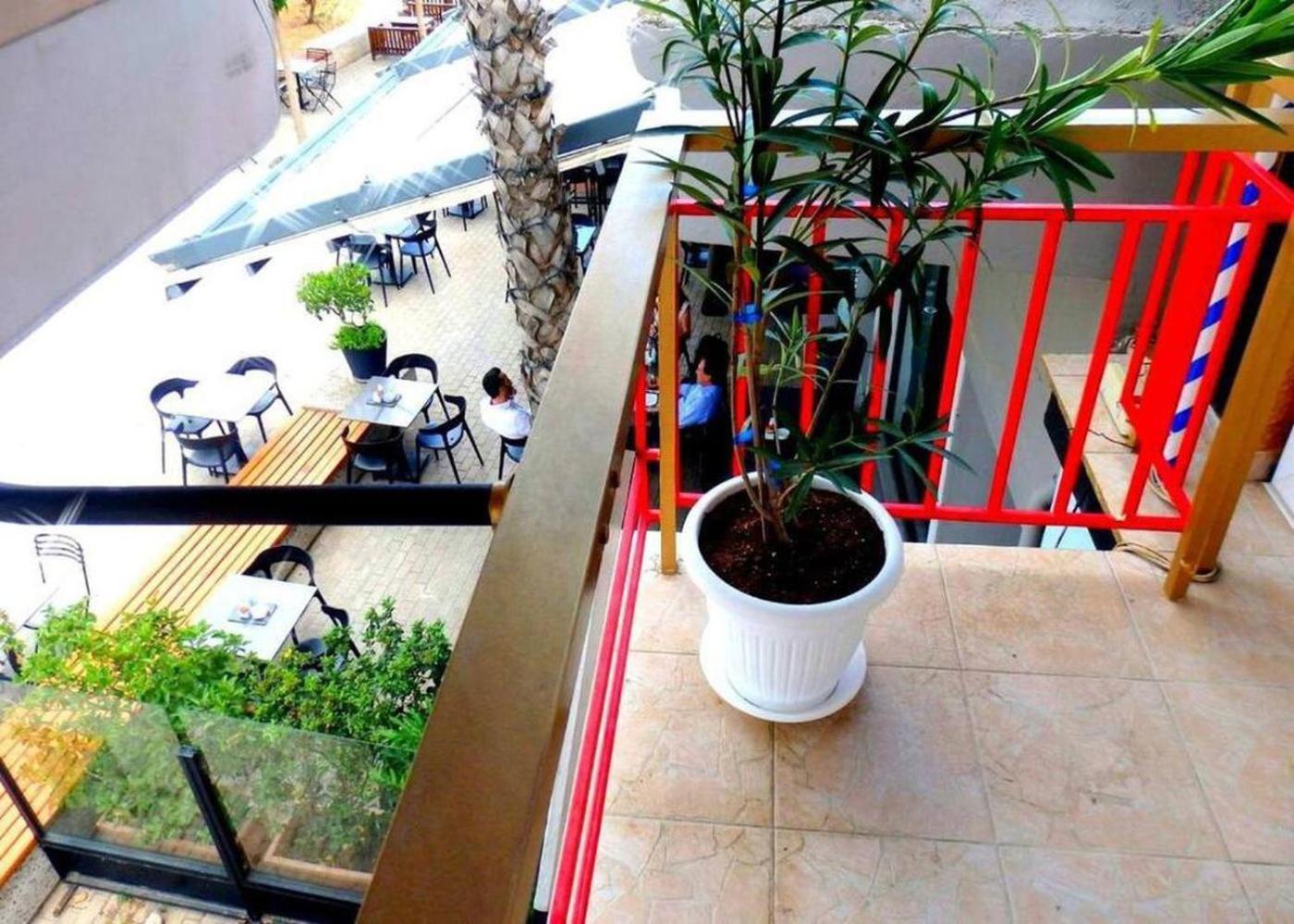 Athens 24-Hours Hostel #Athensairport #Latecheck-In #Privatetransportservice #Groups #Downtown Markópoulon Dış mekan fotoğraf